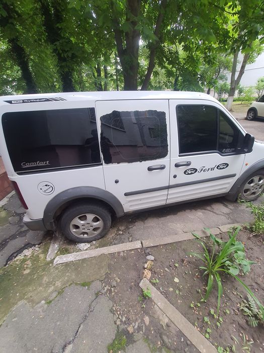 продать авто Форд транзит конект год вып.2008г