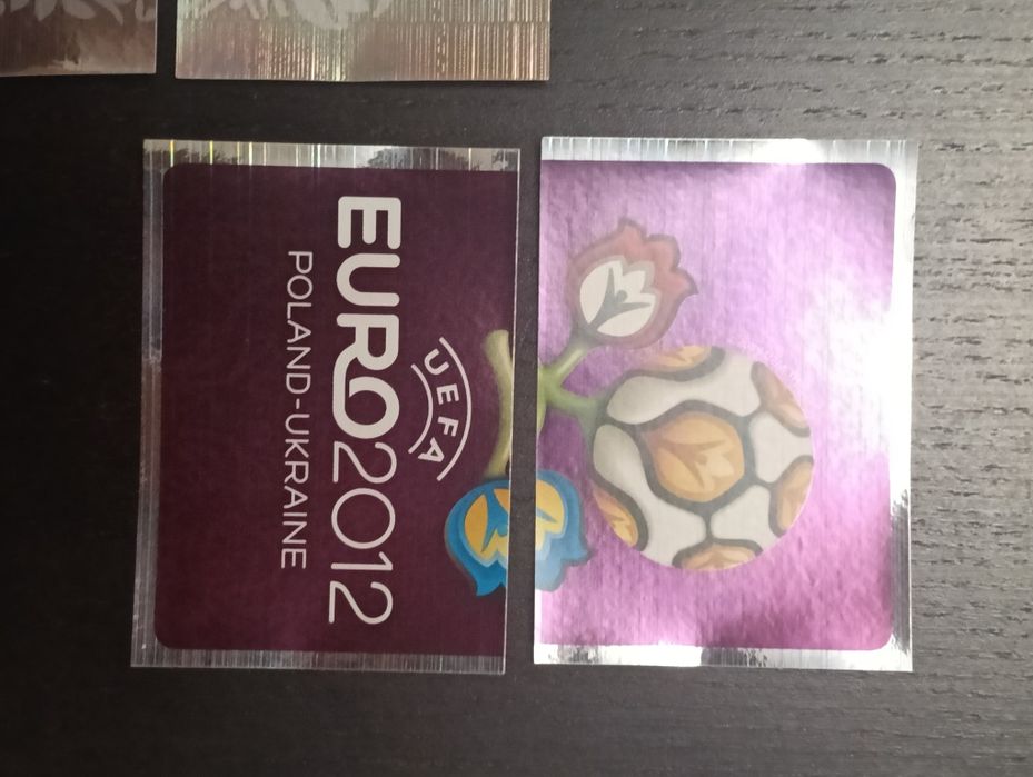 Lote de cerca de 50 cromos do Euro 2012