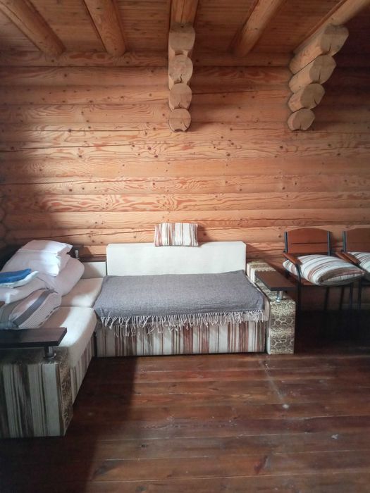 Аренда дома посуточно.Беседки, зал, мангал, бассейн,ландшафт, стадион