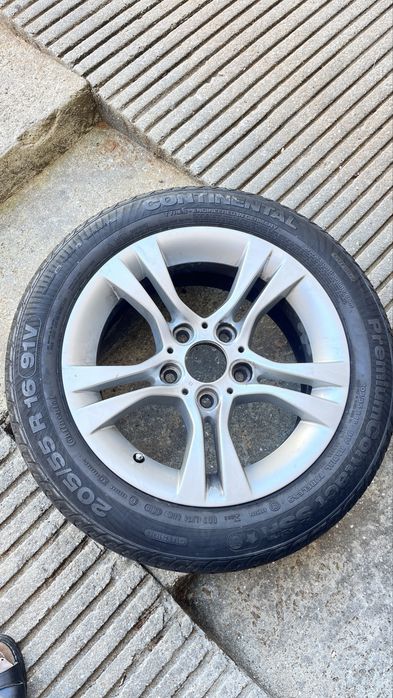 Jantes 16” com pneus