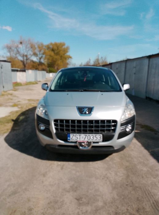 Peugot 3008 2010 rok