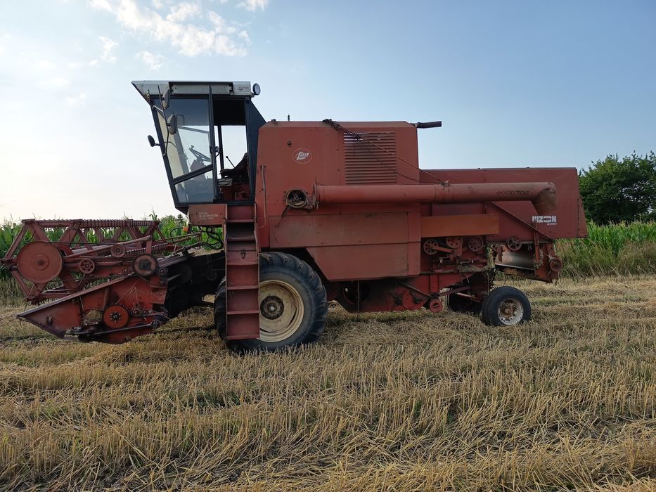 Zamienię Bizon Z056 super  z058 na c360/380/902/912 lawetę do bel