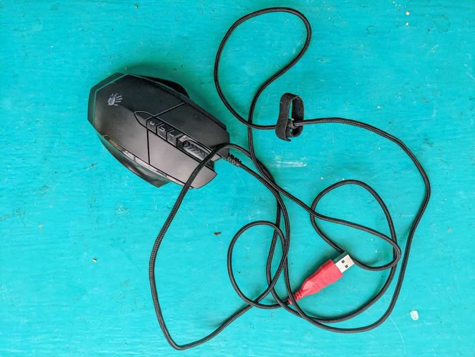 Комп'ютерна мишка A4Tech Bloody V7M