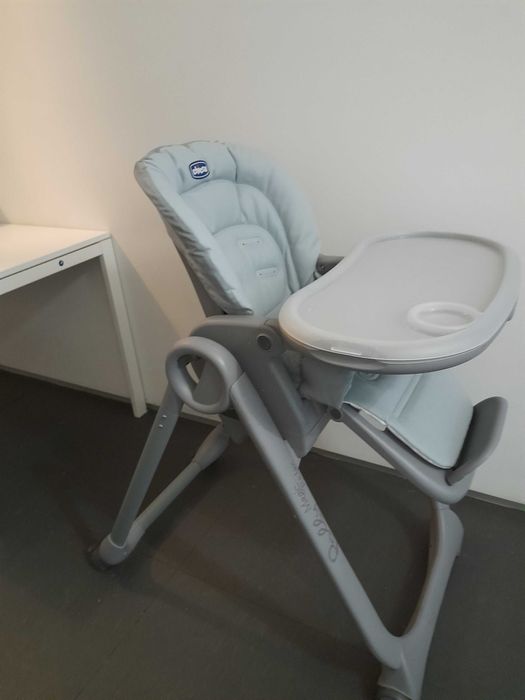 Стульчик для кормления Chicco Polly Magic Relax. Район конного рынка