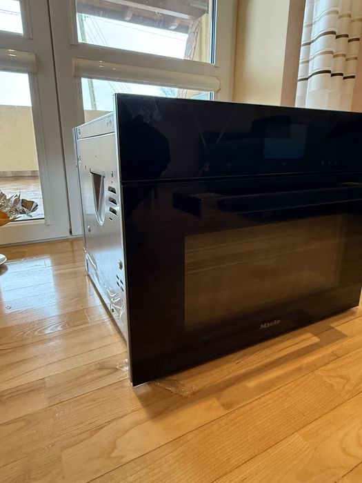 Piekarnik Miele DGC 7640