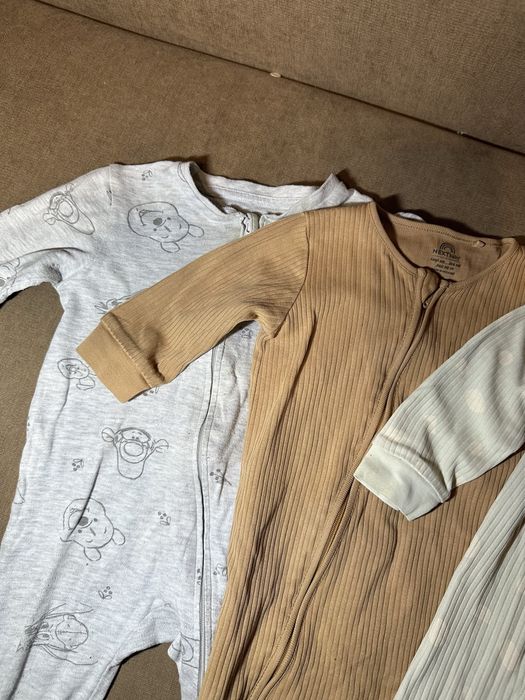 Ромпери чоловічки next h&m 80 розмір 9-12 місяців на замочку