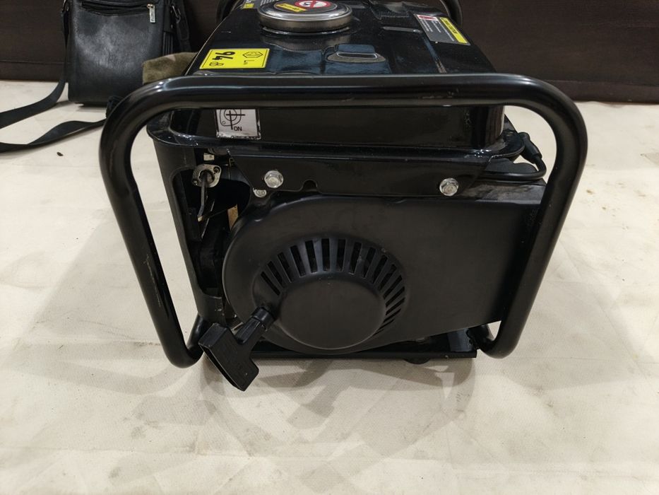 Продам генератор