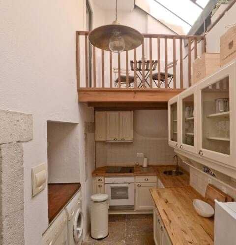 Moradia independente à venda na Rua do Embaixador, 186 Lisboa