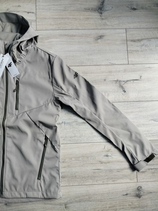 Kurtka Softshell 4F męska  NOWA rozmiar M,