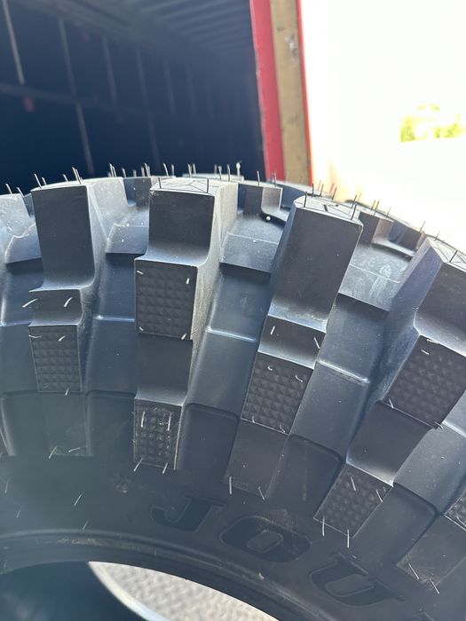 37x12.50R16 Journey WN02 Claw MT 4X4