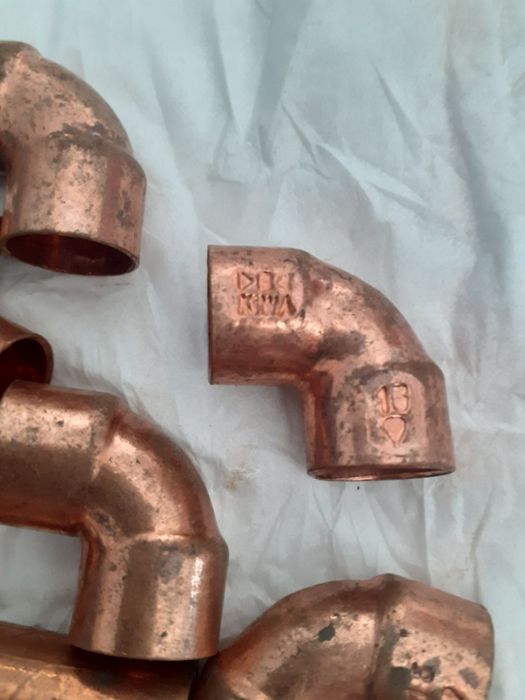 Kolanka miedziane dwukielichowe 15