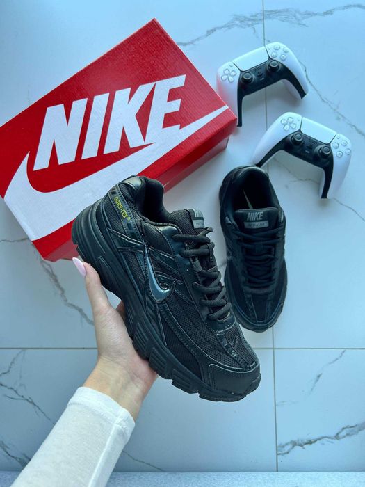 Мужские кроссовки Nike Initiator Triple Black GORE-TEX. 40-45