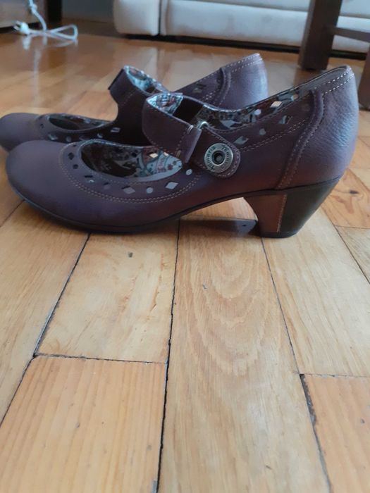 Pantofle czułenka Tamaris rozm 38