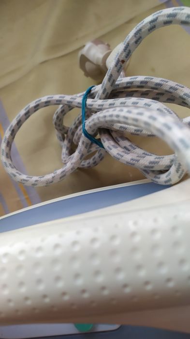 Утюг TEFAL c подставкой