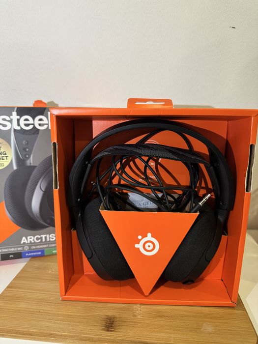 SteelSeries Arctis Nova 1 Gaming Headset NOVO | PC PS5 PS4  XBOX SWITC