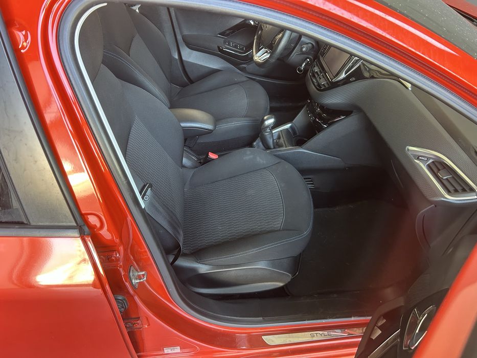 Peugeot 208 1.2 1.2 PureTech Style de 2018