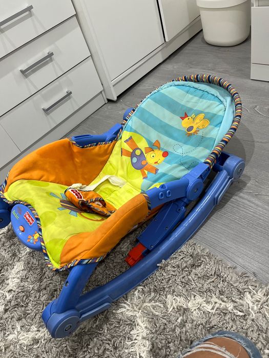 Cadeirinha de balanço com vibração