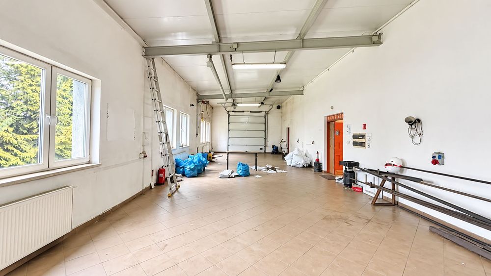 Budynek Biurowo-Usługowy | 317 m² | WODZISŁAW ŚLĄSKI