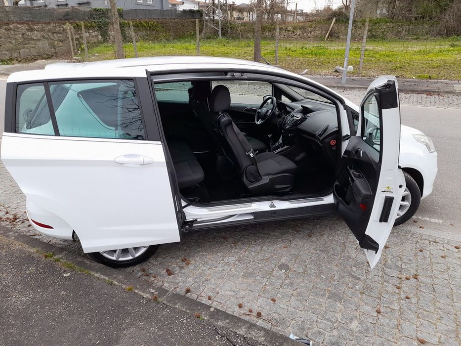 Ford B-Max 1.5 Diesel - Titanium