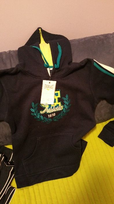 Bluza z kapturem Everlast nowa