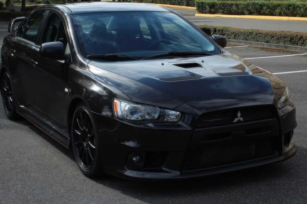 Mitsubishi Lancer Evolution GSR      2014