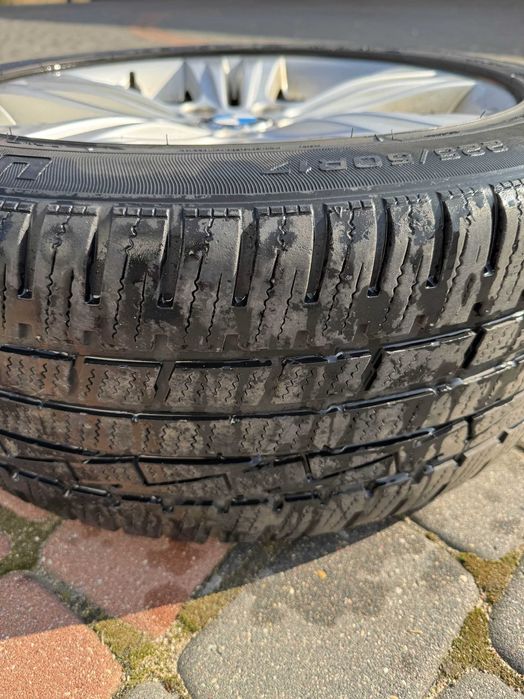 Sprzedam felgi BMW F30 f31 E90 E91 E46 r17