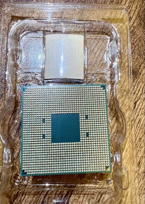 AMD Ryzen 7 5800X BOX