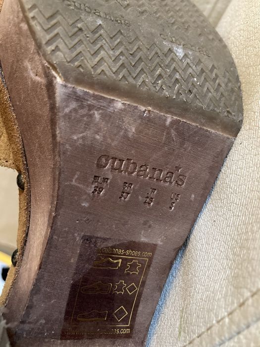 Sandalias fechadas cubanas 39