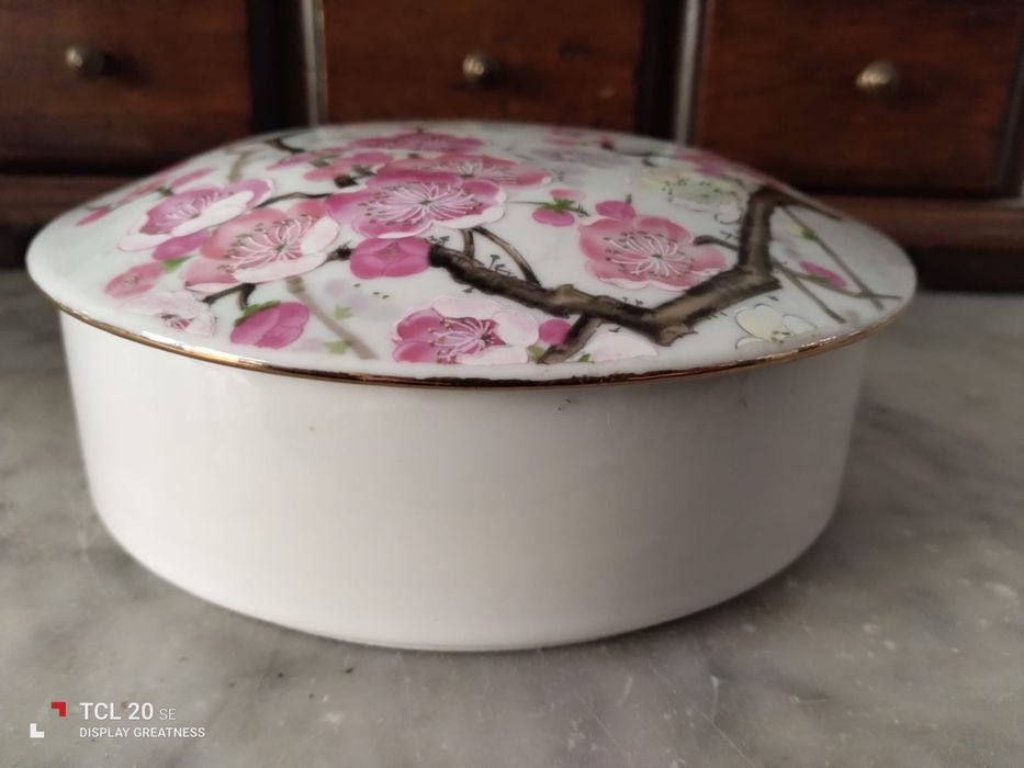 Caixa / Porta-Jóias em Louça