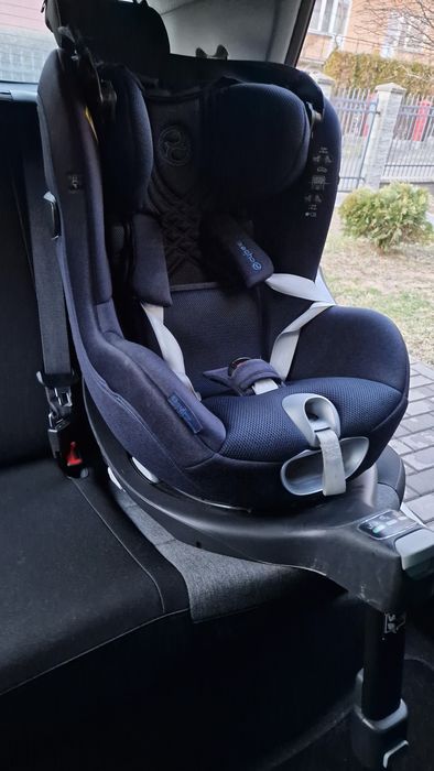 Fotelik samochodowy Cybex Sirona G i-Size Stan bardzo dobry