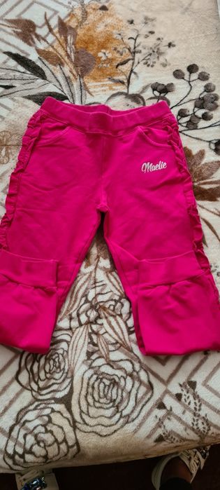 Calças desportivas menina