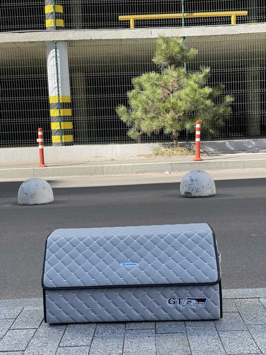 Саквояж, органайзер у багажник авто