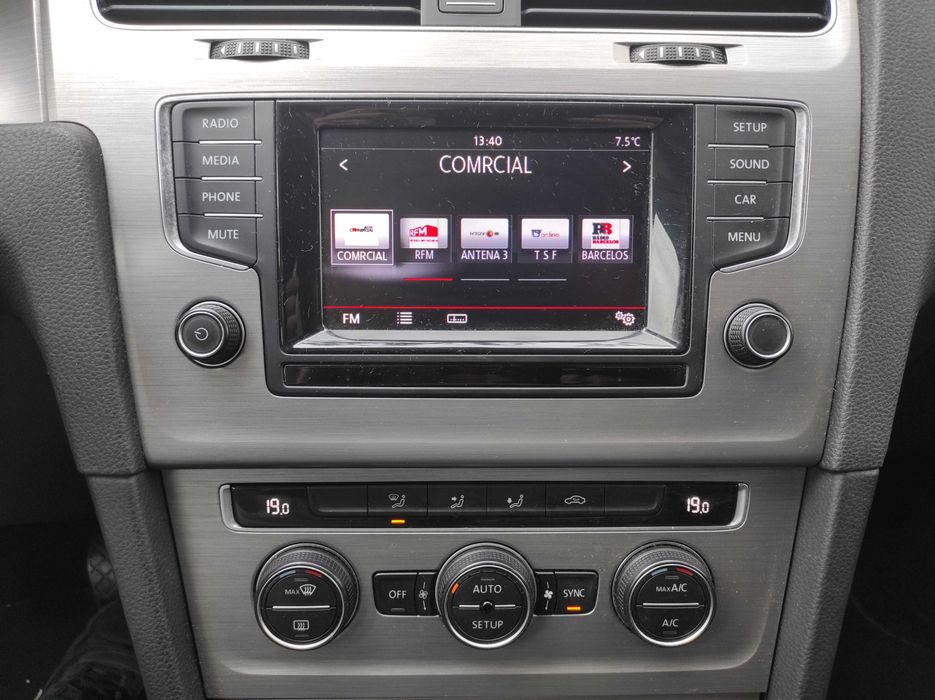 Vendo Volkswagen Golf 7 Variant 1.6 TDI Comfortline