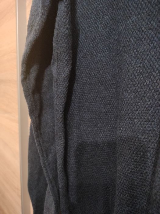 Męski sweterek granatowy