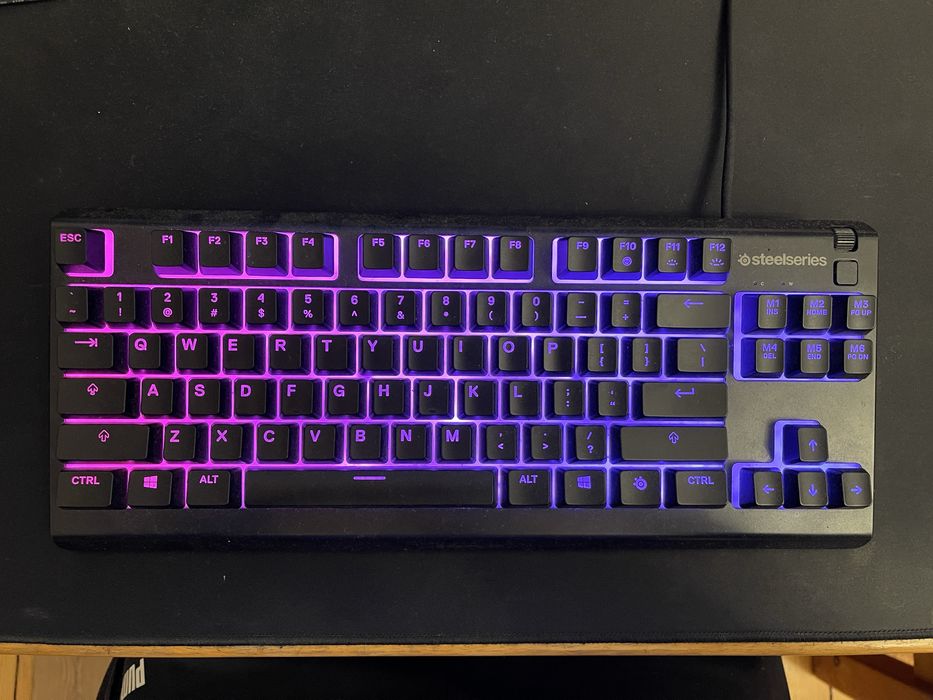 Gamingowy zestaw komputerowy ASUS ROG STRIX G15DK