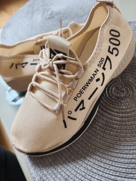 Lekkie buty męskie