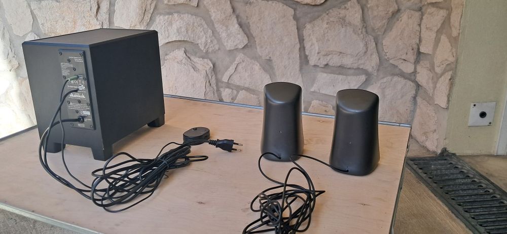 Sistema de som para computador