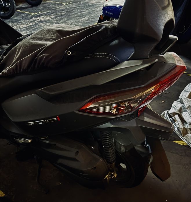 Mota Sym gts 125i