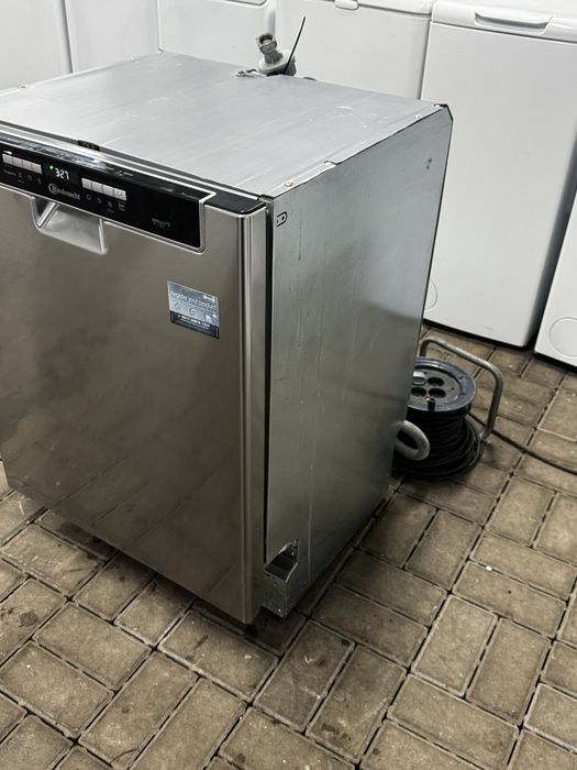 Zmywarka Bauknecht model Gsu 61415 A++ 60cm szer Inox