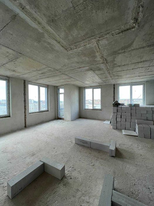 Продаж 2-кім готова до ремонту по вигідній ціні.