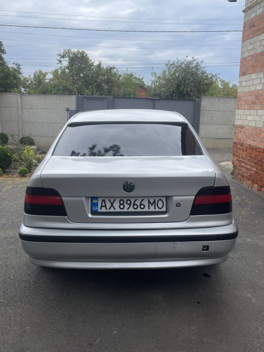 Продам BMW e39 .