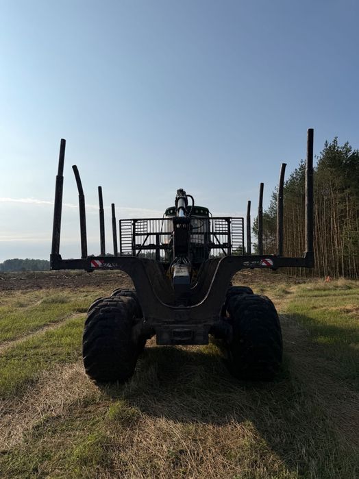 Forwarder John Deere 1210E IT4 2016r