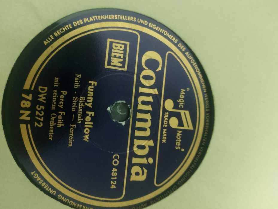 Продаються 11 шт платівки, Columbia  різного жанру