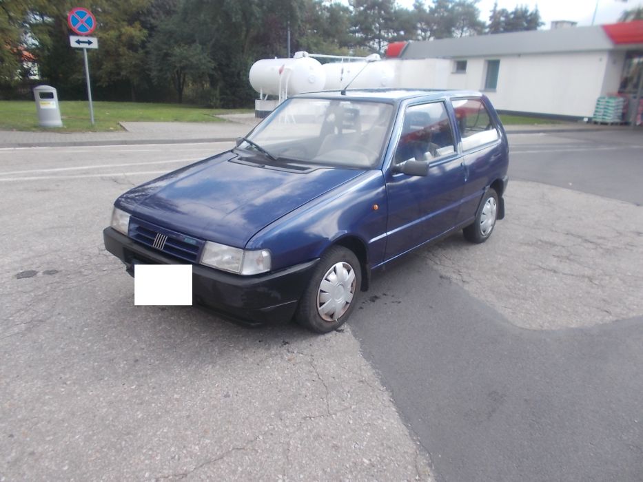 Fiat Uno przeznaczony na części niebieski metalik 1.0 benzyna
