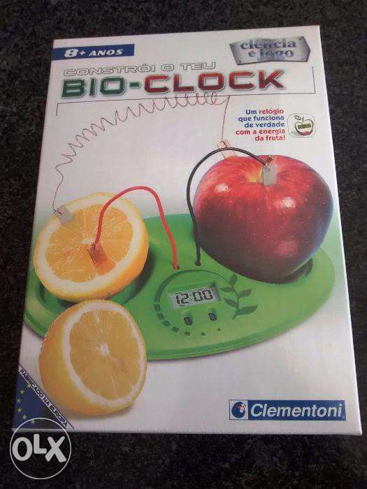 BIO-CLOCK. JOGO CIENTÍFICO. Ainda fechado com a película protetora