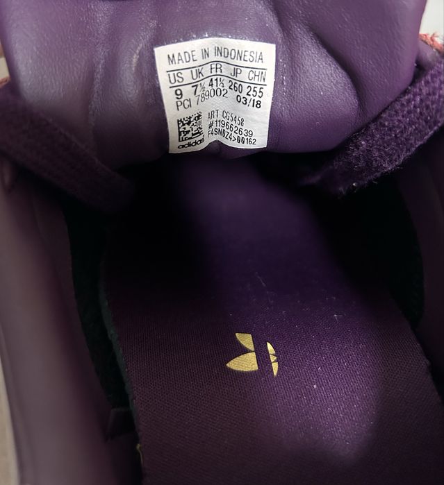 Dapatilhas Adidas mesmo como novas