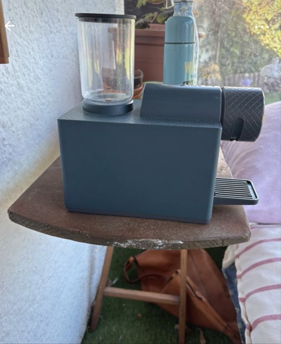 Maquina de cafe delta