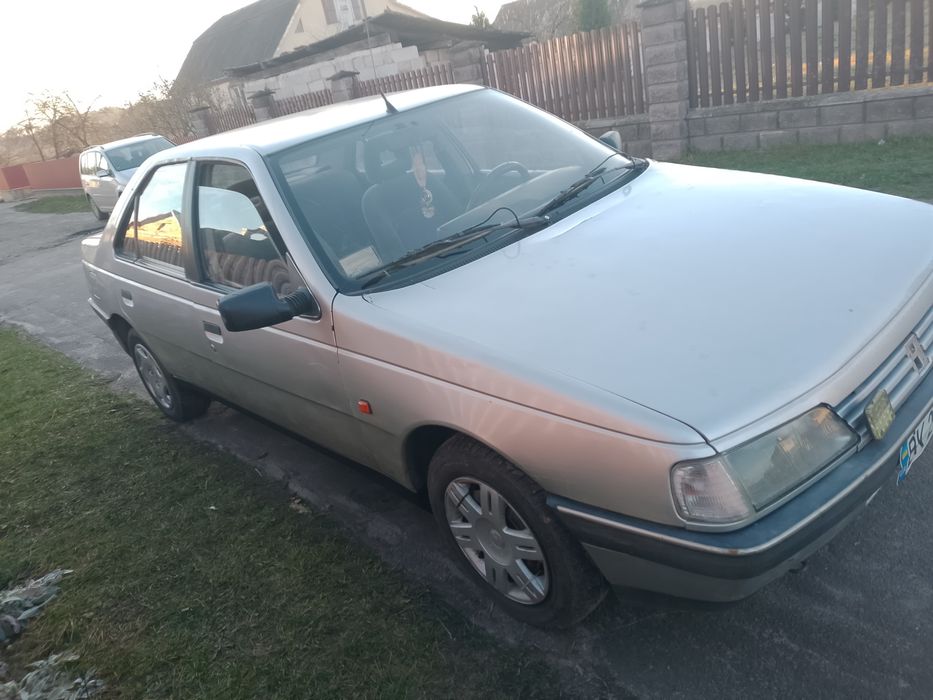 Продам Пежо в нормальному стані