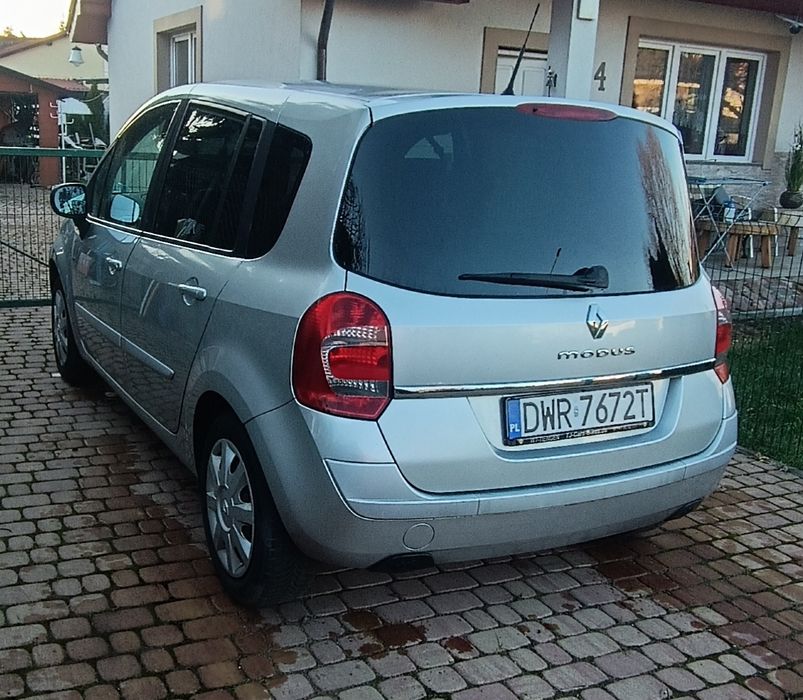 Renault Modus 1,2 benzyna. Dynamiqeu. 101 kM.