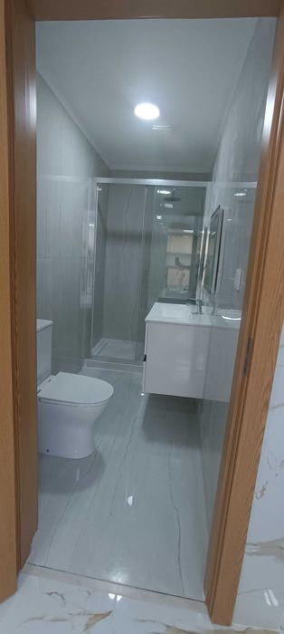 Moradia/Casa T5 Térrea em Campanhã